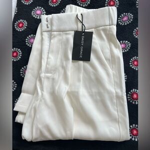 NWT Daisy Grace Trousers
